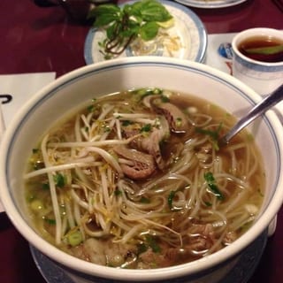 49. Phở Chín