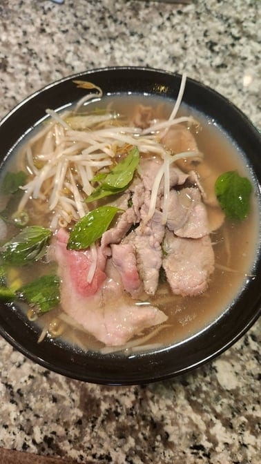 46. Phở Tái,Chín.