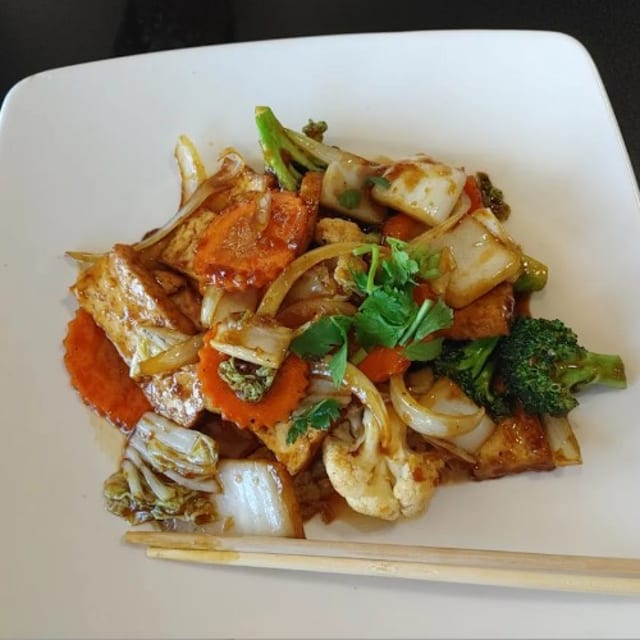 20. Tofu & Vegetable / Đâu Hi Xao Kao.